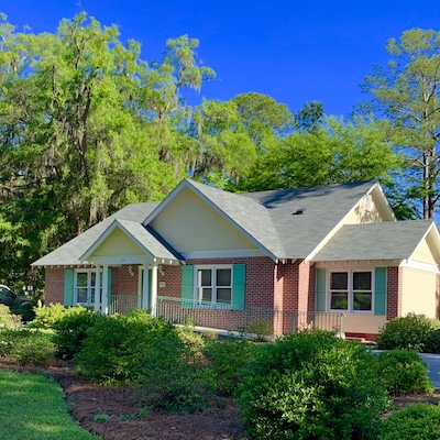 Hinesville office building