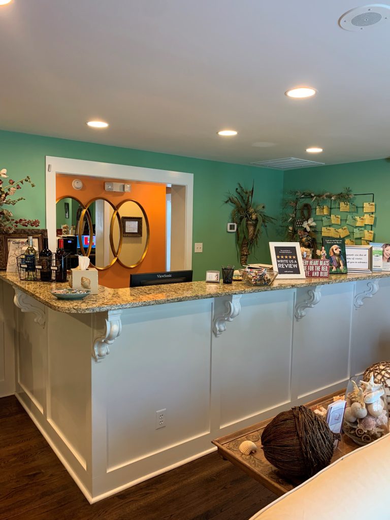 Hinesville office front desk
